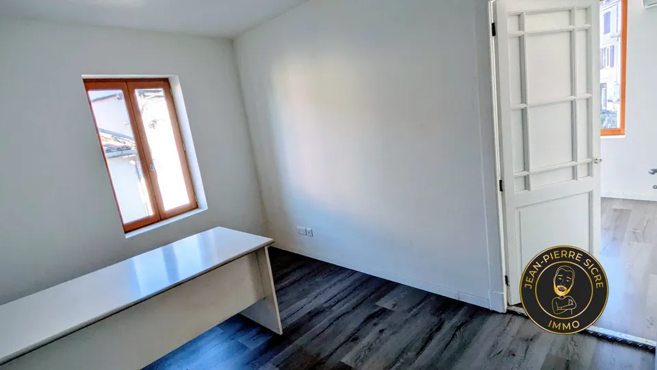 Local commercial - 120 m² — photo 2